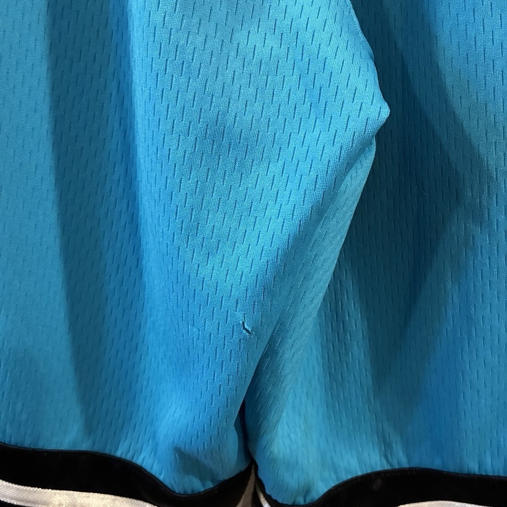 Vintage Y2K And1 Mens Shorts Basketball Baggy Shimmer Shiny Size 2XL - Picture 5 of 9